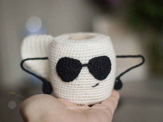 Crochet Pattern "Heroic Toilet Roll" - Quirky Bathroom Decor, Fun DIY Gift, Easy Amigurumi PDF Guide - Instant Download