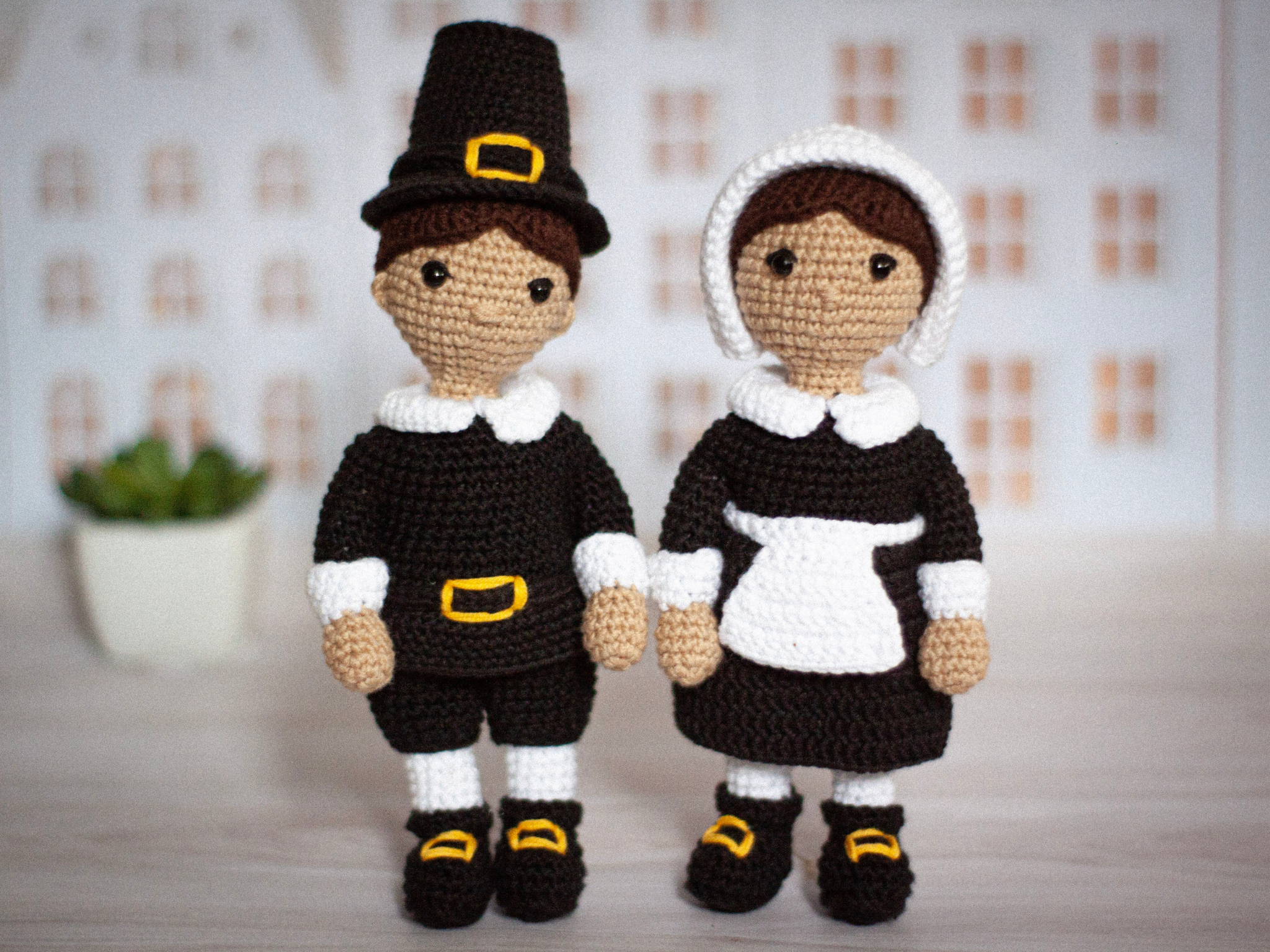 Häkelanleitungen Amigurumi Mr. and Mrs. Pilgrims Thanksgiving Day PDF / Sofort-Download-Tutorial