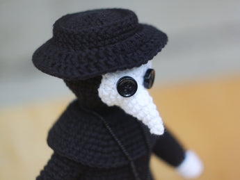 Schemi all'uncinetto amigurumi Il Dottore della Peste + Lampada a candeliere PDF / Tutorial per il download istantaneo