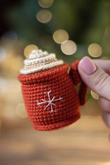 christmas crochet, christmas decor, christmas cup